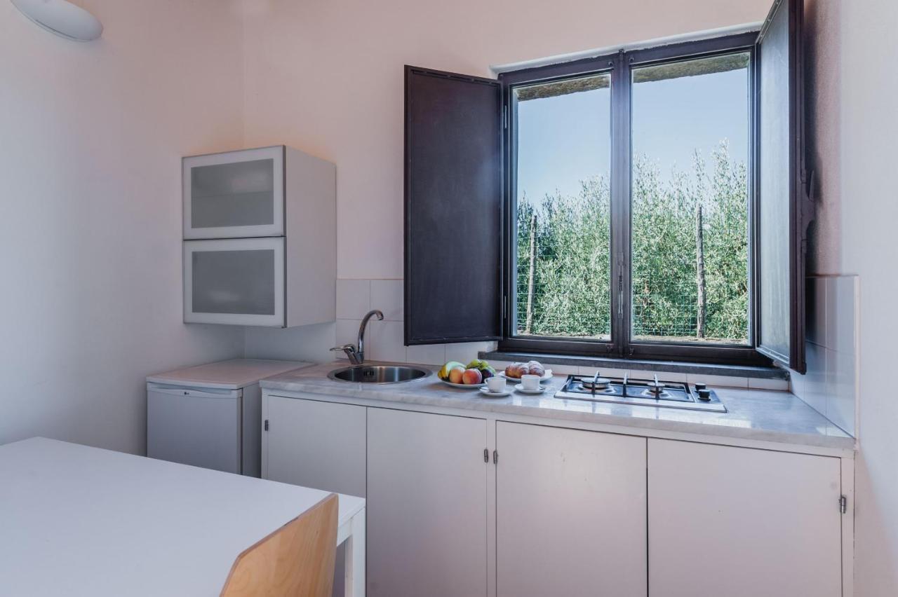 Terrazze Dell'Etna - Country Rooms And Apartments Рандаццо Экстерьер фото